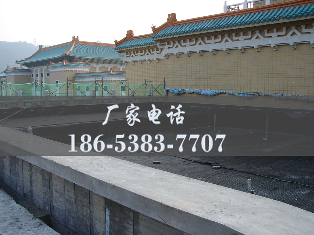 排水板廠家http://www.www.lhfzfs.cn/